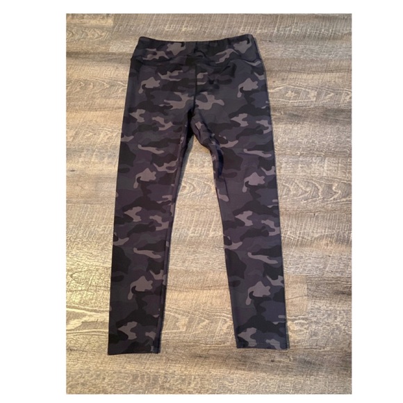 ‘I Need A Soldier Active Legging’ - Grey - Picture 5 of 6